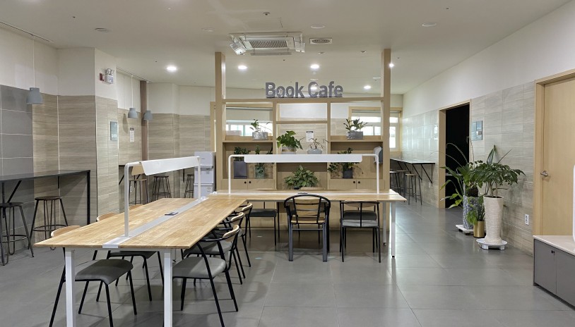 Book Cafe